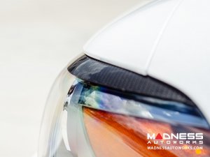 Alfa Romeo Giulia Headlight Trim Kit - Carbon Fiber Alfa Romeo Giulia Headlight Trim Kit - Carbon Fiber